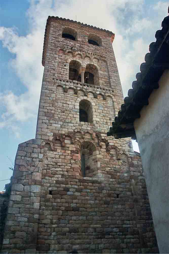 Girona - Espinelves 4 - iglesia de Sant Vicenc.jpg